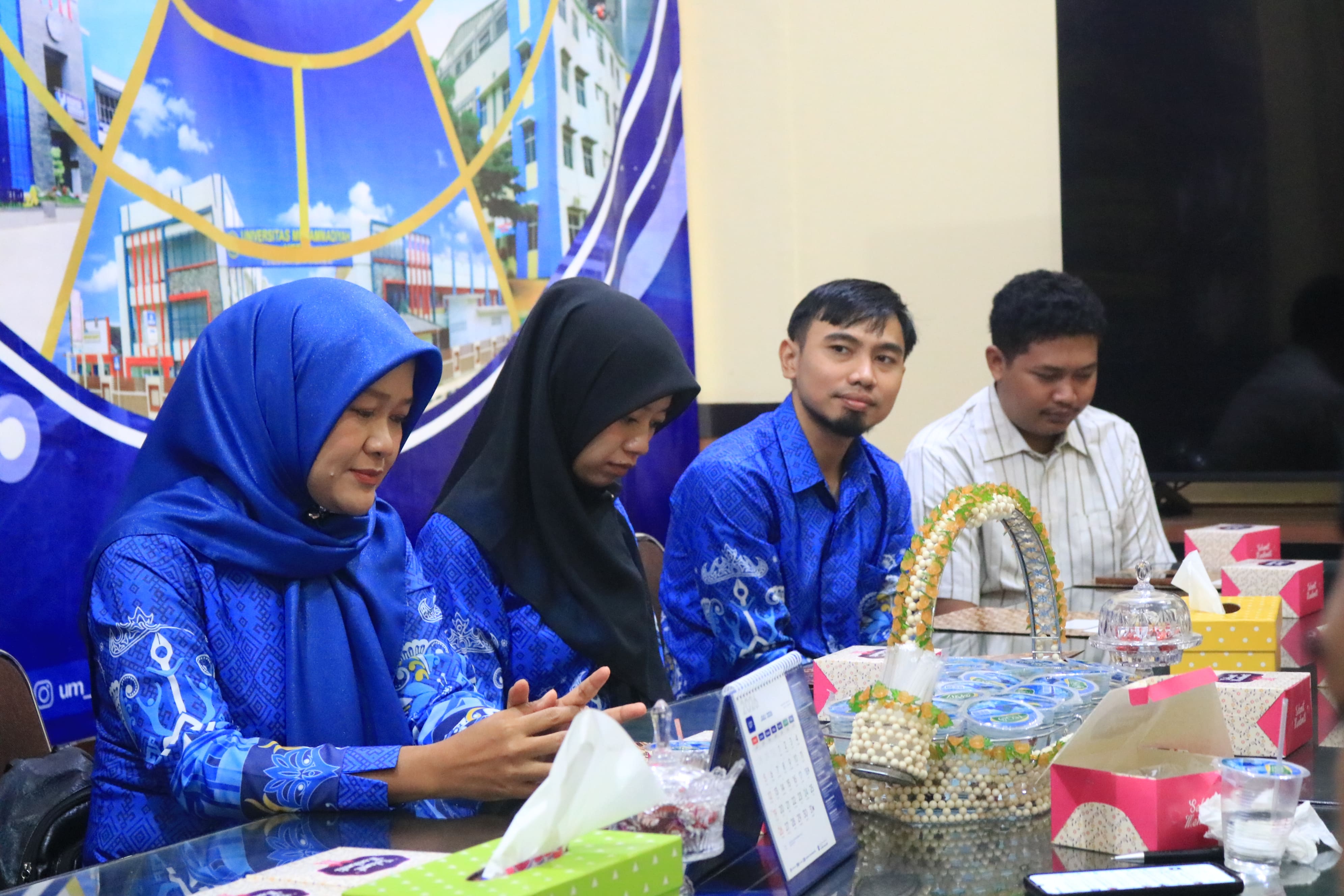 https://picsum.photos/500/500